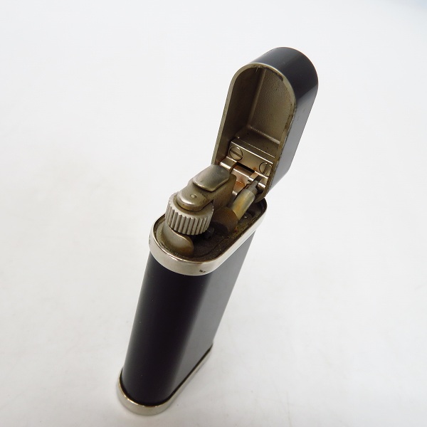 実際に弊社で買取させて頂いたCartier/カルティエ ブラック×シルバー ガスライター の画像 3枚目