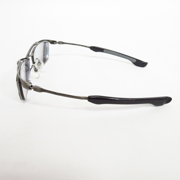 実際に弊社で買取させて頂いた999.9/フォーナインズ メタルフレーム メガネフレーム/度入り眼鏡 SP-10T 12
の画像 2枚目