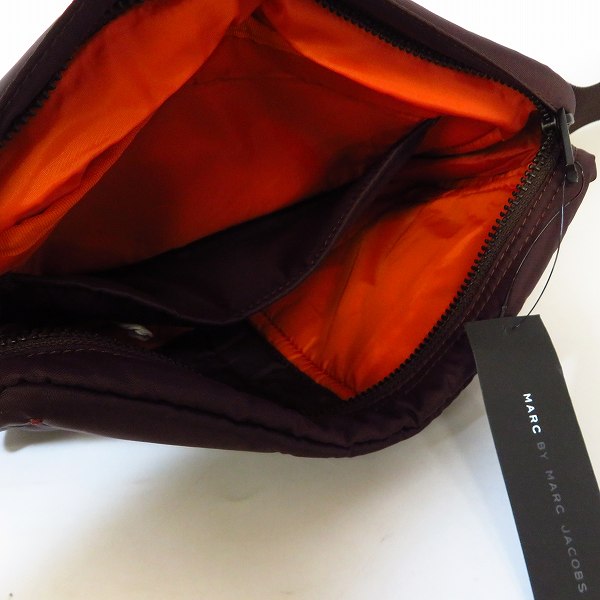 実際に弊社で買取させて頂いた【未使用】MARC BY MARC JACOBS/マークバイマークジェイコブス ウエストポーチ/ボディバッグ M003912の画像 4枚目