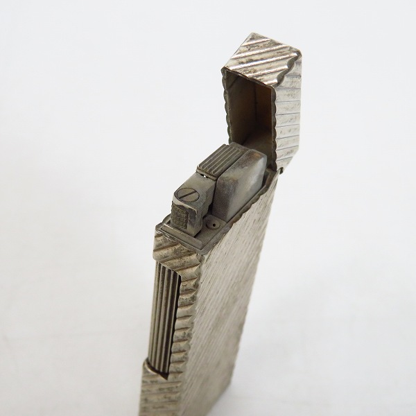 実際に弊社で買取させて頂いたdunhill/ダンヒル 斜柄 サイドローラー ガスライター シルバーの画像 4枚目