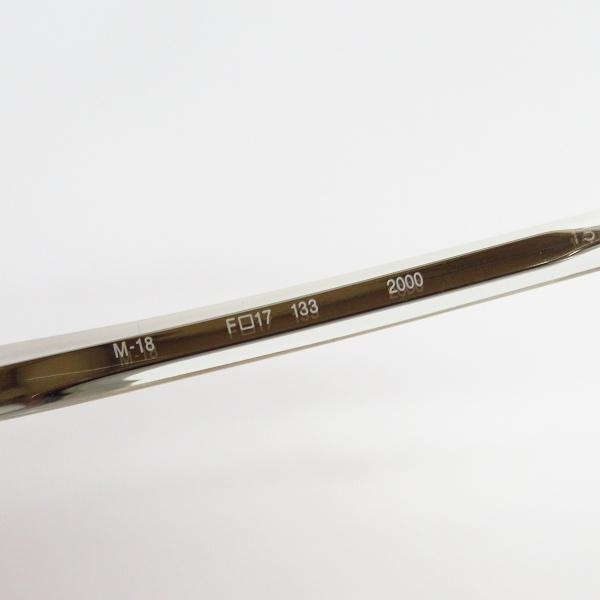 実際に弊社で買取させて頂いた999.9/フォーナインズ ハーフリム 度入りメガネ 眼鏡フレーム クリア M-18 2000の画像 5枚目