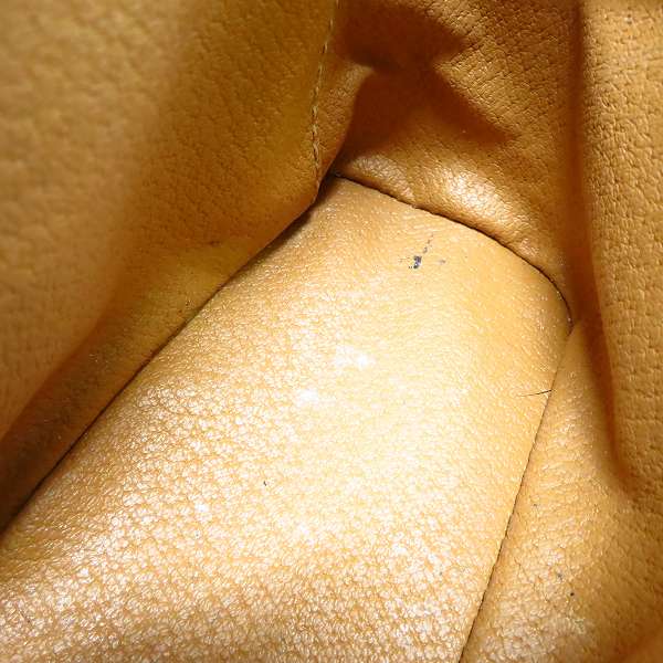 実際に弊社で買取させて頂いたCELINE/セリーヌ マカダム柄 PVC バニティハンドバッグ の画像 7枚目