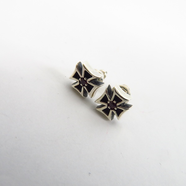 実際に弊社で買取させて頂いたDEAL DESIGN/ディールデザイン ダブルクロススタッズピアス 2点セット