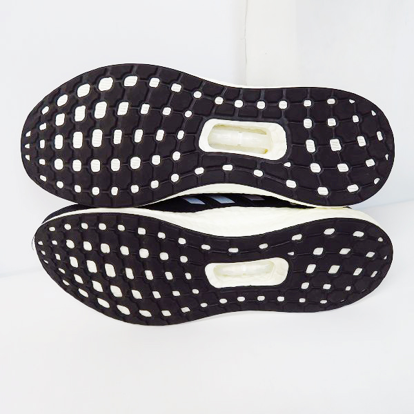 実際に弊社で買取させて頂いたadidas×ATMOS/アディダス×アトモス  AM4108 日本限定 EF9157/26の画像 2枚目