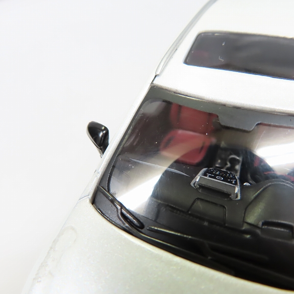 実際に弊社で買取させて頂いたKYOSHO/京商 1/43 LEXUS NS200T White Nova Glass Flake ディーラー特注の画像 6枚目