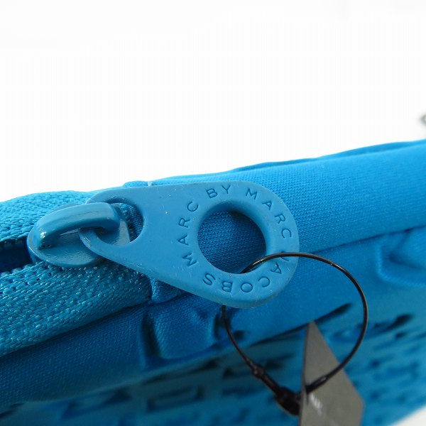 実際に弊社で買取させて頂いた【未使用】MARC BY MARC JACOBS/マークバイマークジェイコブス PCタブレットケース/クラッチバッグ  3点セットの画像 3枚目