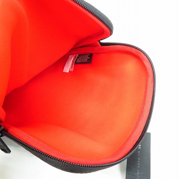 実際に弊社で買取させて頂いた【未使用】MARC BY MARC JACOBS/マークバイマークジェイコブス タブレットケース M0001054 2点セットの画像 2枚目