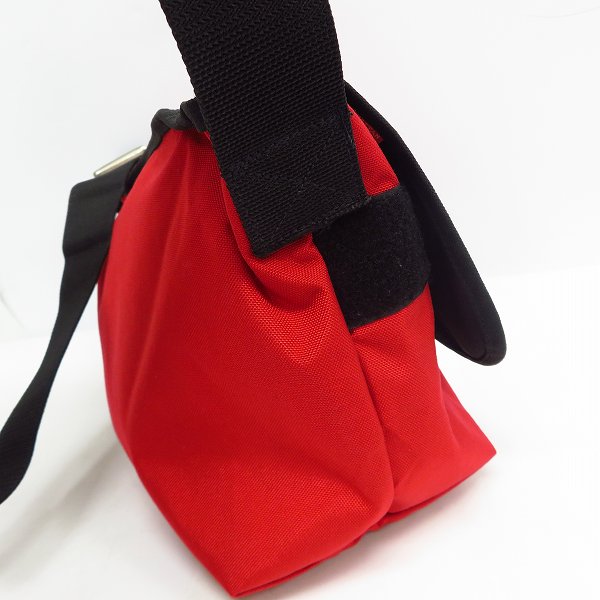 実際に弊社で買取させて頂いたManhattan Portage/マンハッタンポーテージ メッセンジャーバッグ レッド/赤の画像 2枚目