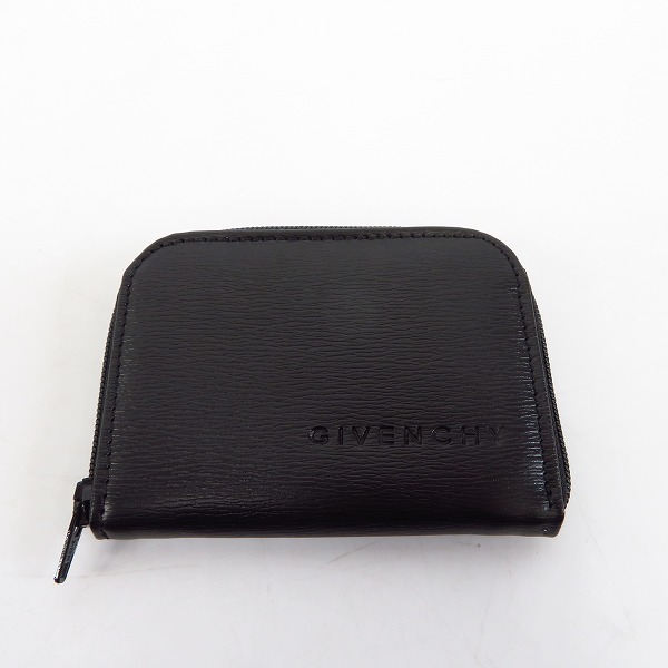 実際に弊社で買取させて頂いたGIVENCHY/ジバンシィ ロゴ型押しレザー ラウンドジップコインケース