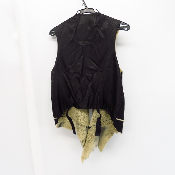 実際に弊社で買取させて頂いたKAREN WALKER/カレンウォーカー ラムスキン ボア ベスト/UK8の画像 1枚目
