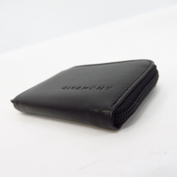 実際に弊社で買取させて頂いたGIVENCHY/ジバンシィ ロゴ型押しレザー ラウンドジップコインケースの画像 2枚目