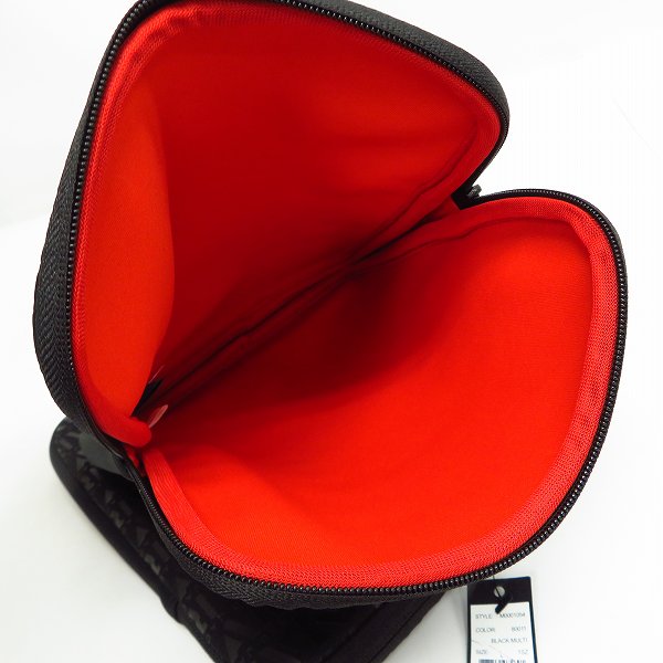 実際に弊社で買取させて頂いた【未使用】MARC BY MARC JACOBS/マークバイマークジェイコブス タブレットケース M0001054 2点セットの画像 5枚目