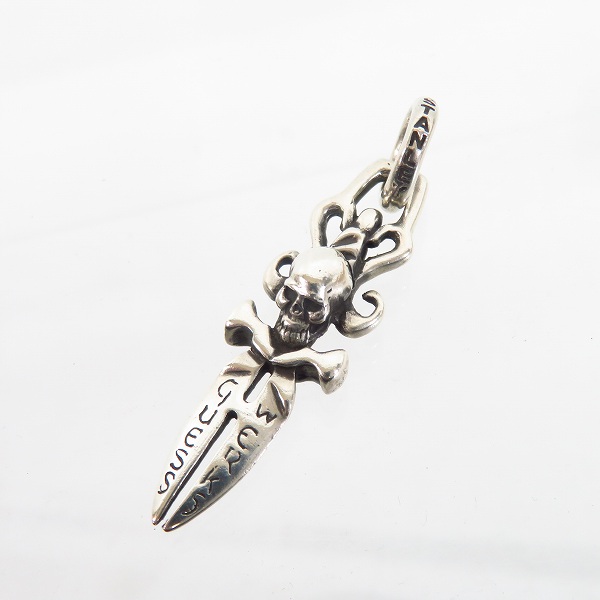 実際に弊社で買取させて頂いたSTANLEY GUESS/スタンリーゲス ダガー/スカル ペンダントトップ