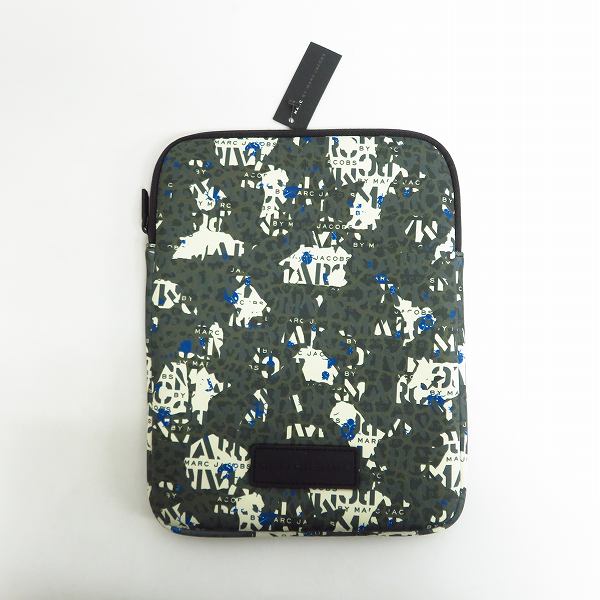 実際に弊社で買取させて頂いた【未使用】MARC BY MARC JACOBS/マークバイマークジェイコブス PC タブレットケース/クラッチバッグ M0001054A