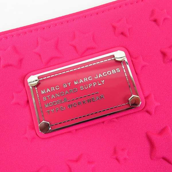 実際に弊社で買取させて頂いた【未使用】MARC BY MARC JACOBS/マークバイマークジェイコブス PCタブレットケース M6134045/M6134042 2点セットの画像 5枚目