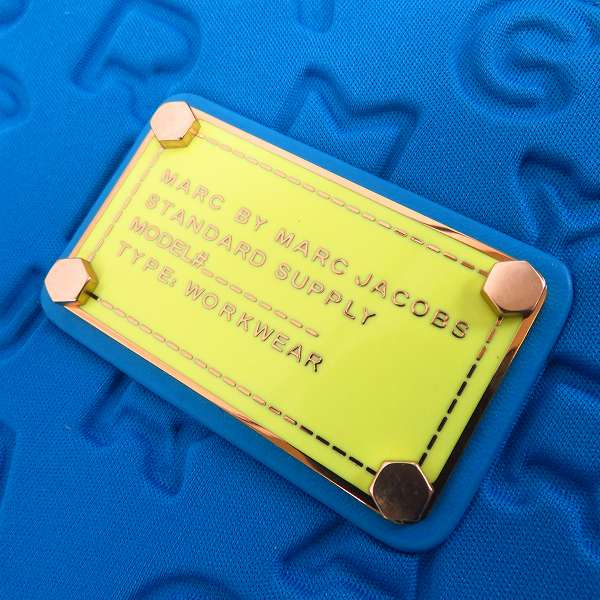 実際に弊社で買取させて頂いた【未使用】MARC BY MARC JACOBS/マークバイマークジェイコブス PCタブレットケース M6131063/M6131062 2点セットの画像 5枚目