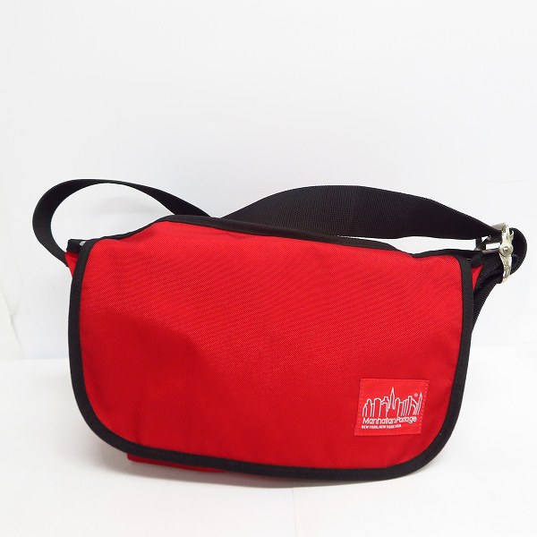 実際に弊社で買取させて頂いたManhattan Portage/マンハッタンポーテージ メッセンジャーバッグ レッド/赤
