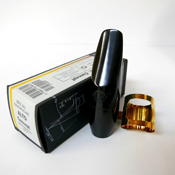 実際に弊社で買取させて頂いたHENRI SELMER/セルマー BEC NU Concept アルトサックス用 マウスピース/バンドーレン リガチャー付き
