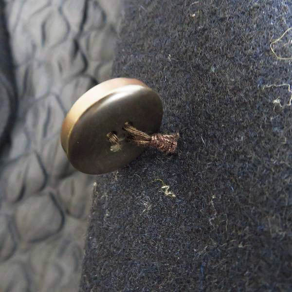 実際に弊社で買取させて頂いたFRED PERRY/フレッドペリー 裏地リバティ柄 中綿THERMORE ヴィンテージメルトン ショートピーコート/Mの画像 5枚目