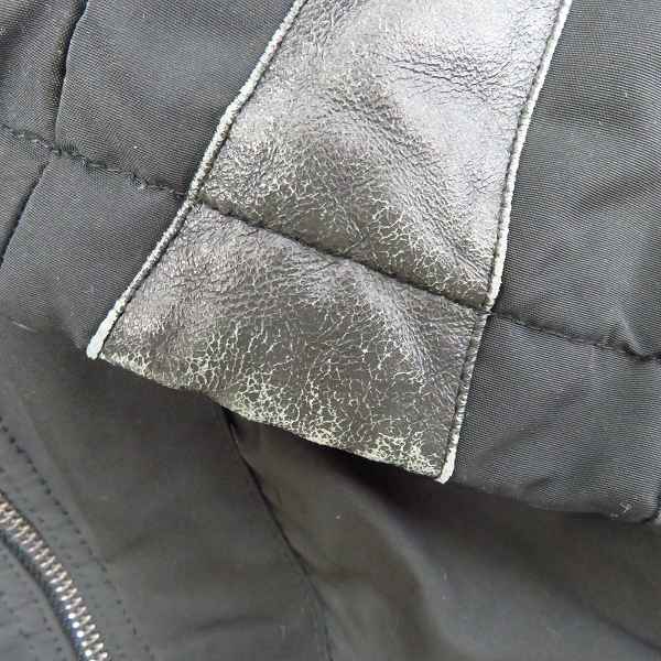 実際に弊社で買取させて頂いたLACOSTE/ラコステ  ダウンジャケット ファブリカ BH029E/50/4の画像 6枚目