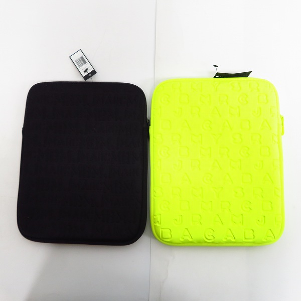 実際に弊社で買取させて頂いた【未使用】MARC BY MARC JACOBS/マークバイマークジェイコブス タブレットケース M6131064/M0001054 2点セットの画像 1枚目
