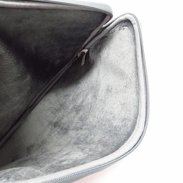 実際に弊社で買取させて頂いた【未使用】MARC BY MARC JACOBS/マークバイマークジェイコブス PC タブレットケース M0003461/M6PE022 2点セットの画像 6枚目