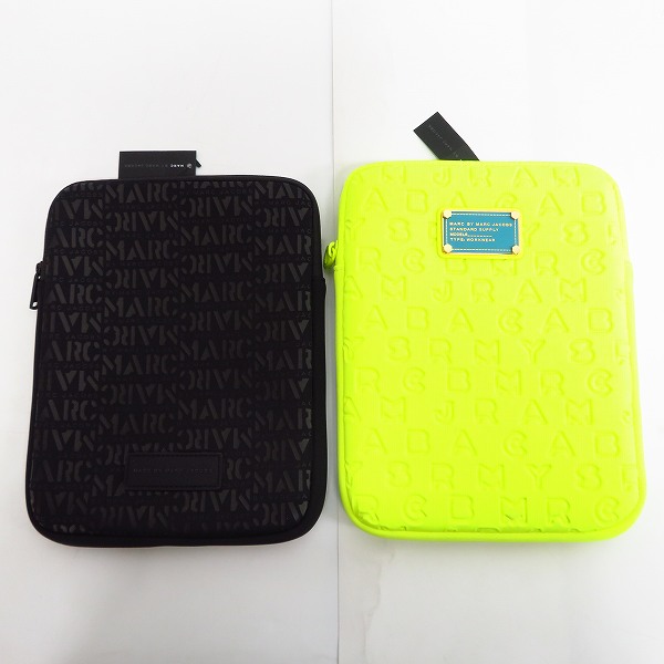 実際に弊社で買取させて頂いた【未使用】MARC BY MARC JACOBS/マークバイマークジェイコブス タブレットケース M6131064/M0001054 2点セット