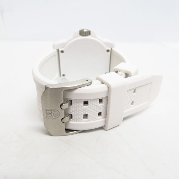 実際に弊社で買取させて頂いたLUMINOX/ルミノックス Ref.3057 NAVY SEAL COLORMARK WHITE OUT SNOW PATROL 3050 SERIES の画像 2枚目