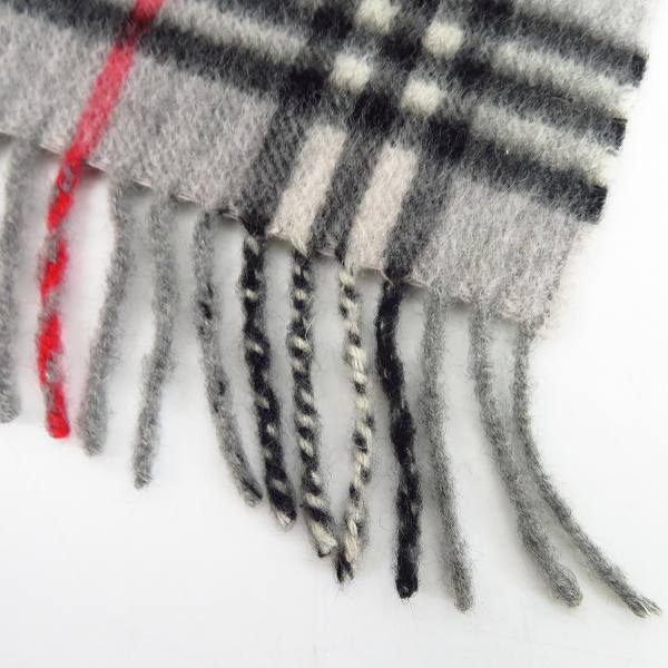 実際に弊社で買取させて頂いたBurberry's/バーバリーズ チェック柄 カシミヤ マフラーの画像 2枚目