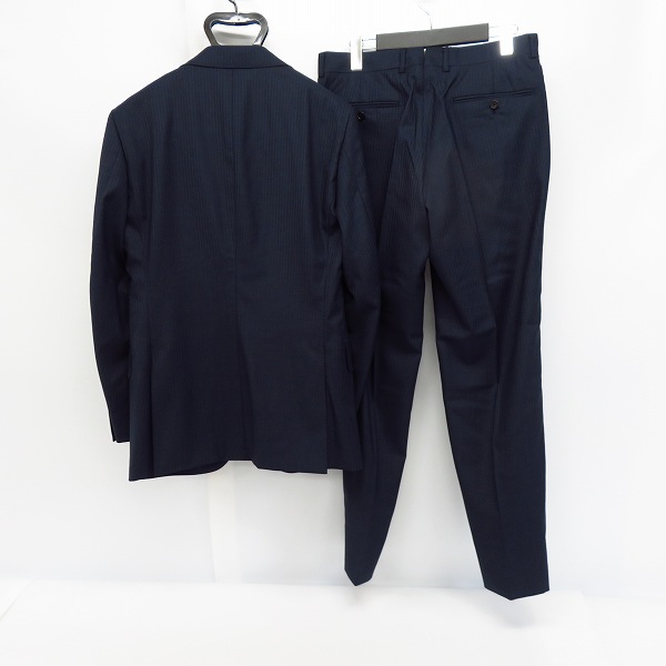 実際に弊社で買取させて頂いたTOMORROWLAND/トゥモローランド ストライプ 3Bスーツ セットアップ 46 の画像 1枚目