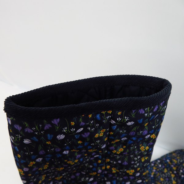 実際に弊社で買取させて頂いたMackintosh philosophy マッキントッシュフィロソフィー 花柄 キルティング ジャケット/36の画像 8枚目