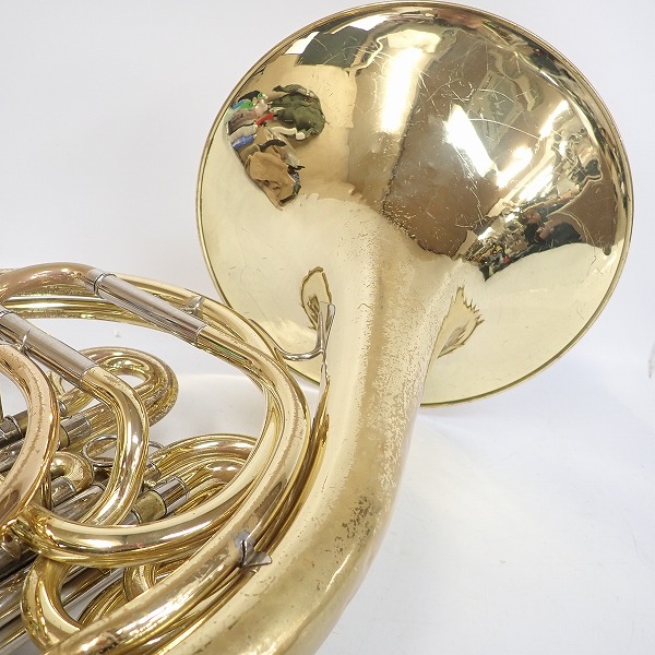 実際に弊社で買取させて頂いた★【ジャンク】YAMAHA/ヤマハ YHR-664/YHR664 フレンチホルン ゴールド ハードケース付の画像 4枚目