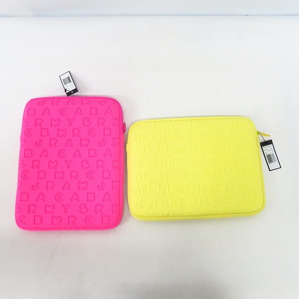 実際に弊社で買取させて頂いた【未使用】MARC BY MARC JACOBS/マークバイマークジェイコブス PCタブレットケース M0002532/M0003462 2点セットの画像 1枚目