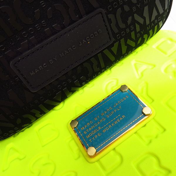 実際に弊社で買取させて頂いた【未使用】MARC BY MARC JACOBS/マークバイマークジェイコブス タブレットケース M6131064/M0001054 2点セットの画像 4枚目