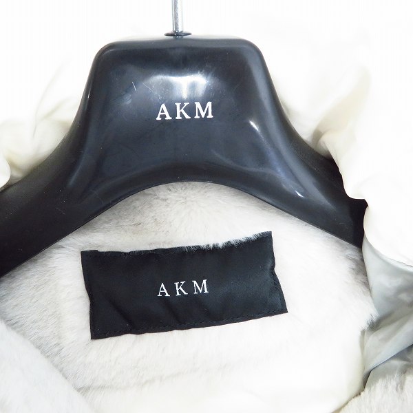 実際に弊社で買取させて頂いた【未使用】AKM×EMMETI/エーケーエム×エンメティ MOUTON MILITARY COAT/ムートン ミリタリー コート AE008 MTN004/Mの画像 2枚目