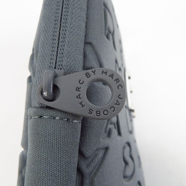 実際に弊社で買取させて頂いた【未使用】MARC BY MARC JACOBS/マークバイマークジェイコブス PC タブレットケース M0005246/M6PE024 2点セットの画像 4枚目