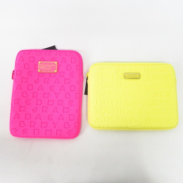 実際に弊社で買取させて頂いた【未使用】MARC BY MARC JACOBS/マークバイマークジェイコブス PCタブレットケース M0002532/M0003462 2点セット