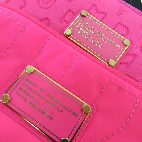 実際に弊社で買取させて頂いた【未使用】MARC BY MARC JACOBS/マークバイマークジェイコブス PC タブレットケース ピンク/2点セットの画像 3枚目