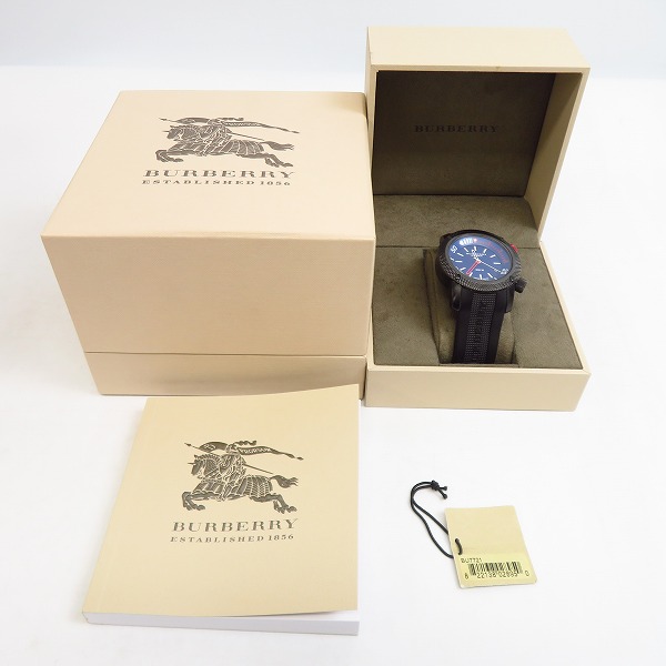 実際に弊社で買取させて頂いたBURBERRY SPORT/バーバリースポーツ 200M ラバーベルト 腕時計【動作未確認】の画像 6枚目