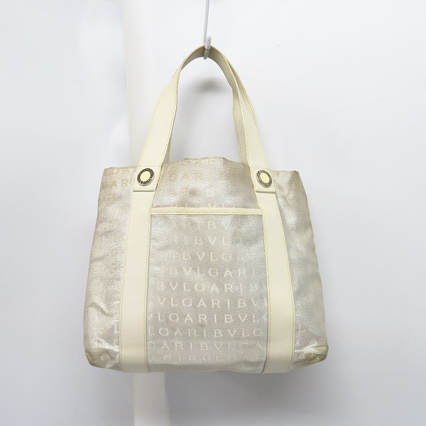 実際に弊社で買取させて頂いたBVLGARI/ブルガリ ロゴ総柄 ポーチ付き トートバッグの画像 1枚目