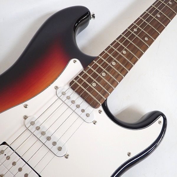 実際に弊社で買取させて頂いた★BUSKER'S/バスカーズ Run For The Future BST-3H ストラトキャスターType ソフトケース付の画像 4枚目