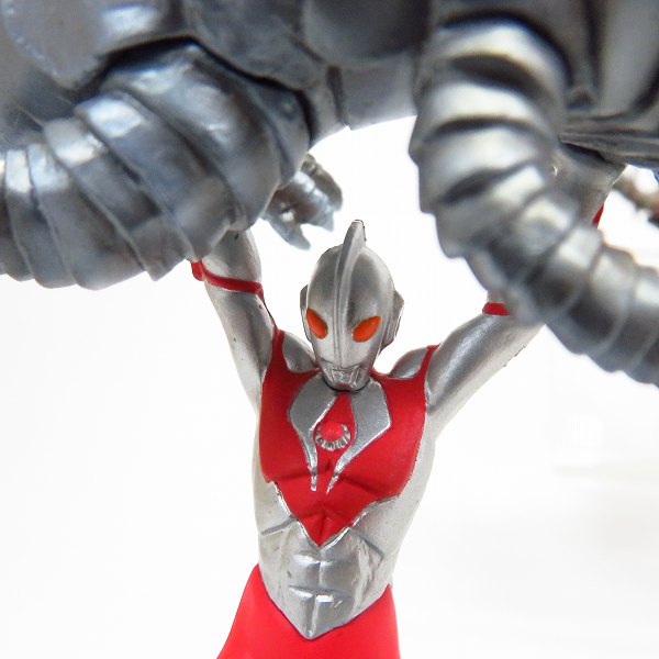 実際に弊社で買取させて頂いたメガハウス アートワークス コレクション 開田裕治 第2弾 ウルトラQ/ウルトラセブン 等 フィギュア 6点セットの画像 3枚目