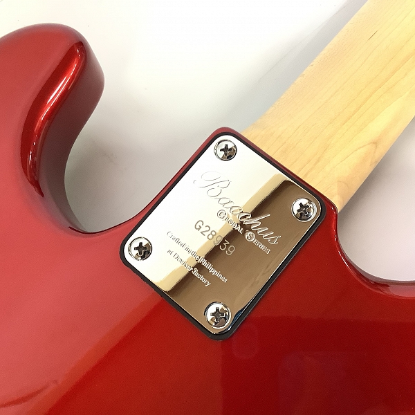 実際に弊社で買取させて頂いた★【美品】Bacchus/バッカス GLOBAL Series BPB-700B CAR PBタイプ エレキベース ソフトケース付きの画像 6枚目