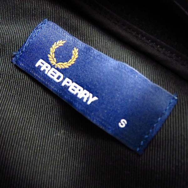 実際に弊社で買取させて頂いたFRED PERRY/フレッドペリー ジップアップ ジャケット FZ2525/Sの画像 2枚目