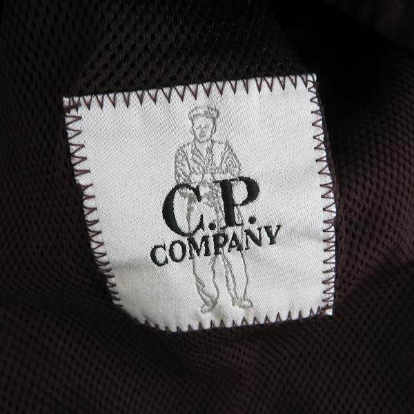 実際に弊社で買取させて頂いたC.P.COMPANY/シーピーカンパニー マウンテンパーカー ハーフジッププルオーバー /XLの画像 3枚目