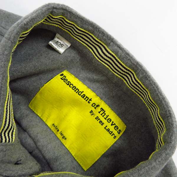 実際に弊社で買取させて頂いたDESCENDANT OF THIEVES/ディセンダント オブ シーブス 肘切替し ボタンシャツ size：XLの画像 2枚目