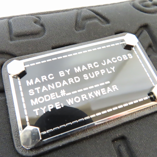 実際に弊社で買取させて頂いた【未使用】MARC BY MARC JACOBS/マークバイマークジェイコブス タブレットケース ロゴ オレンジ/ピンク/ブラック 3点セットの画像 4枚目
