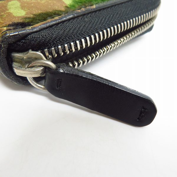 実際に弊社で買取させて頂いたJIMMY CHOO/ジミーチュウ カモフラージュ/迷彩 ハラコ ラウンドファスナー/長財布の画像 4枚目