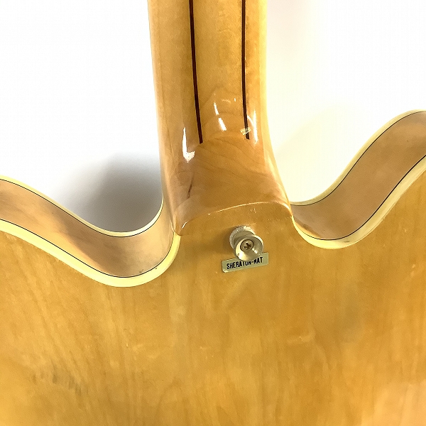 実際に弊社で買取させて頂いた★Epiphone by Gibson/エピフォン Sheraton シェラトン Wネーム セミアコ エレキギター ハードケース付きの画像 6枚目