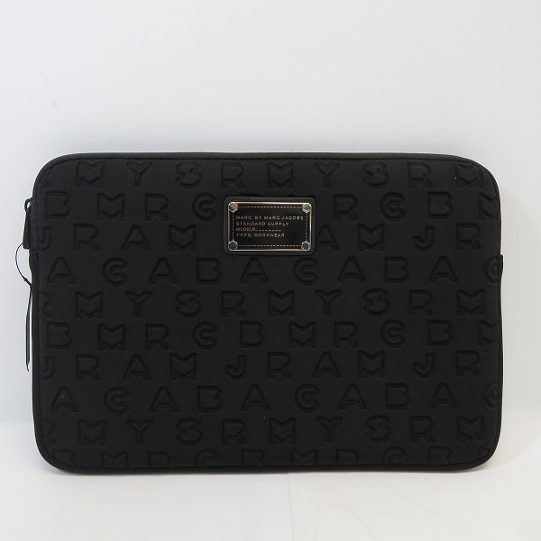 実際に弊社で買取させて頂いた【未使用】MARC BY MARC JACOBS/マークバイマークジェイコブス PC タブレットケース 横型 ブラック M6PE023